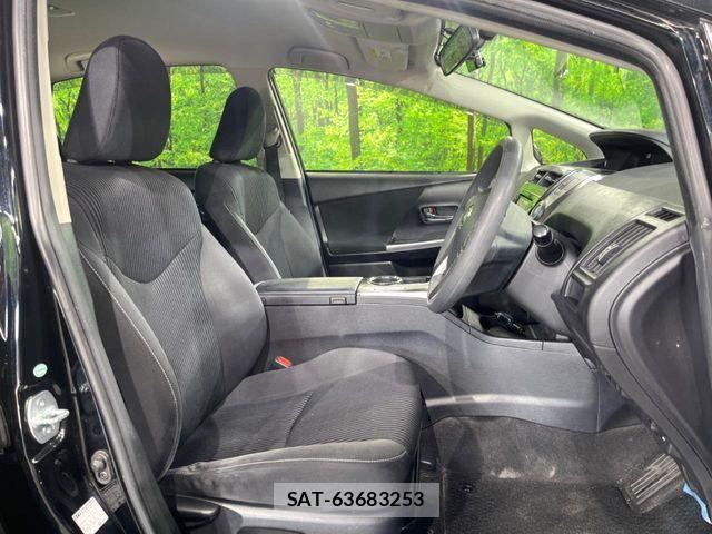 Toyota PRIUS ALPHA 2016-02 7021304-7