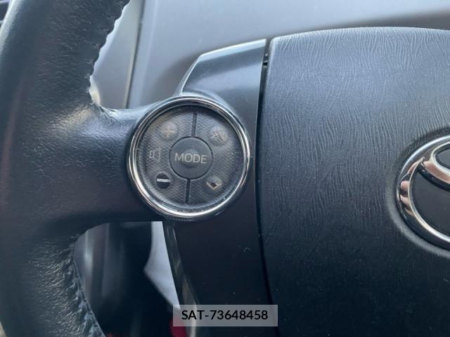 Toyota PRIUS ALPHA 2014-01 7021303-12