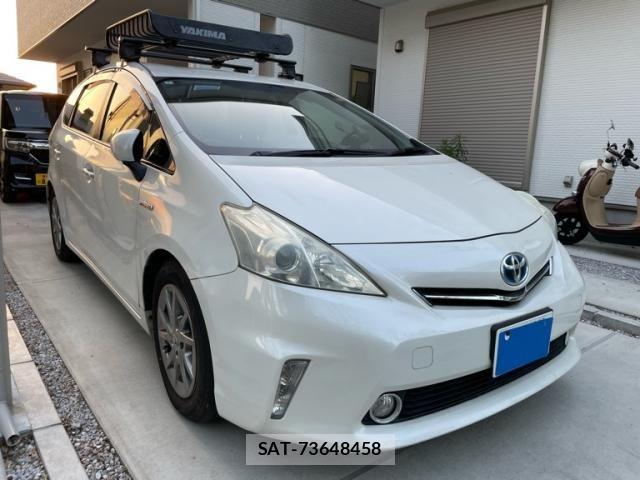 Toyota PRIUS ALPHA 2014-01 7021303-0