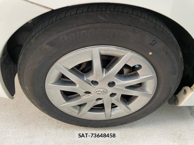 Toyota PRIUS ALPHA 2014-01 7021303-21