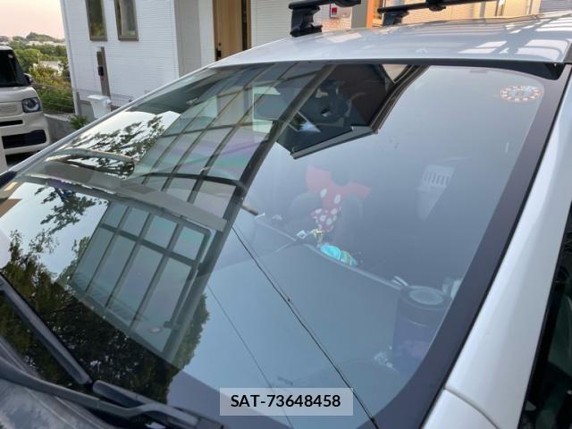 Toyota PRIUS ALPHA 2014-01 7021303-6
