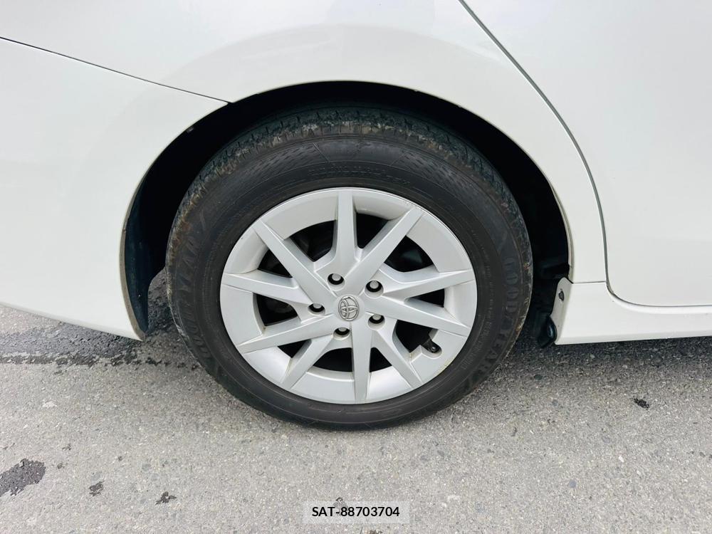 Toyota PRIUS ALPHA 2016 6904587-25
