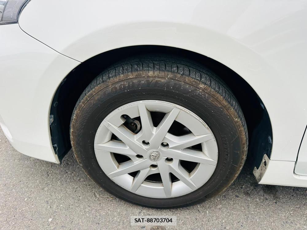 Toyota PRIUS ALPHA 2016 6904587-27