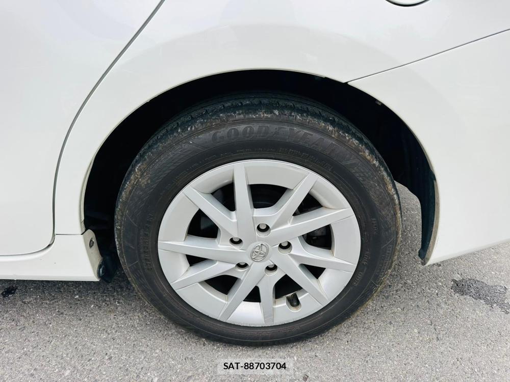 Toyota PRIUS ALPHA 2016 6904587-28