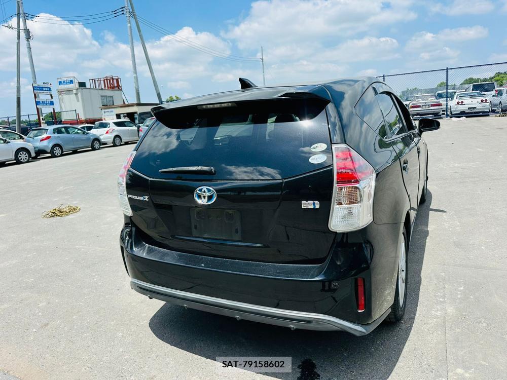 Toyota PRIUS ALPHA 2015-06 7051636-4