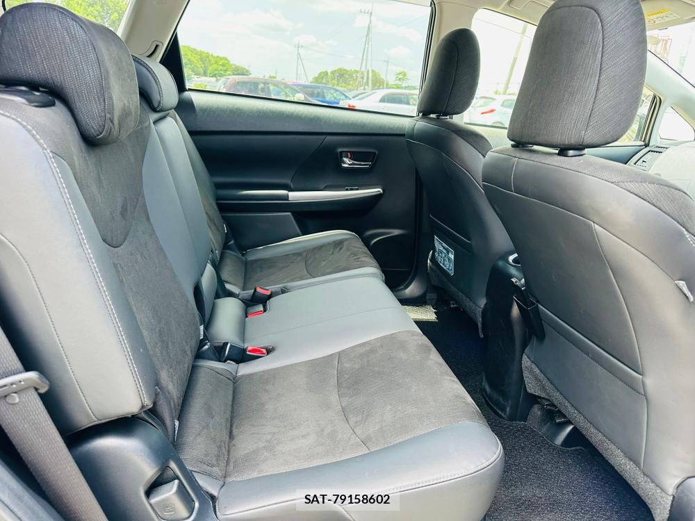 Toyota PRIUS ALPHA 2015-06 7051636-8