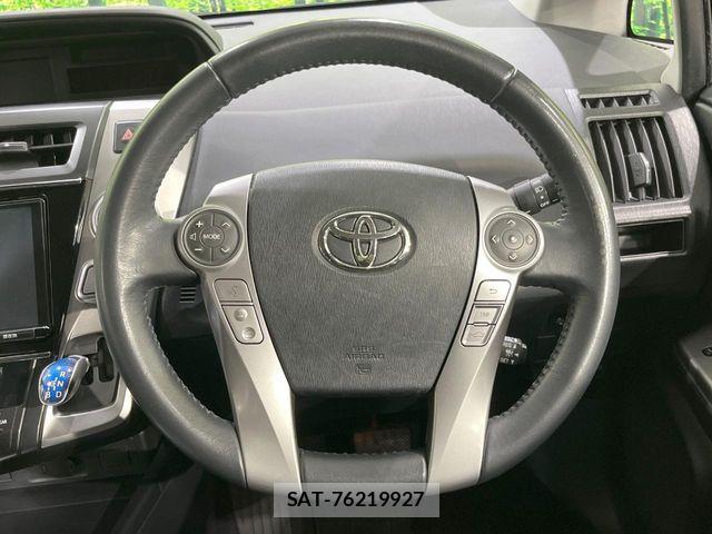 Toyota PRIUS ALPHA 2017-08 7060327-10