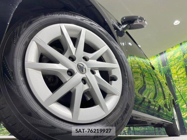 Toyota PRIUS ALPHA 2017-08 7060327-13
