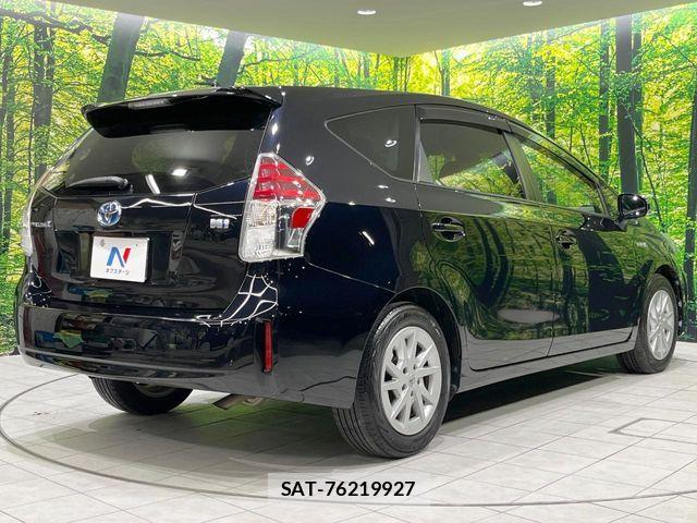 Toyota PRIUS ALPHA 2017-08 7060327-17