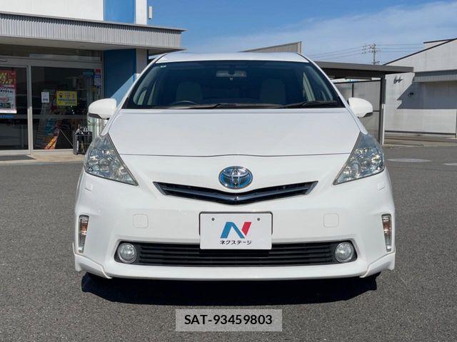 Toyota PRIUS ALPHA 2012-08 7060330-14