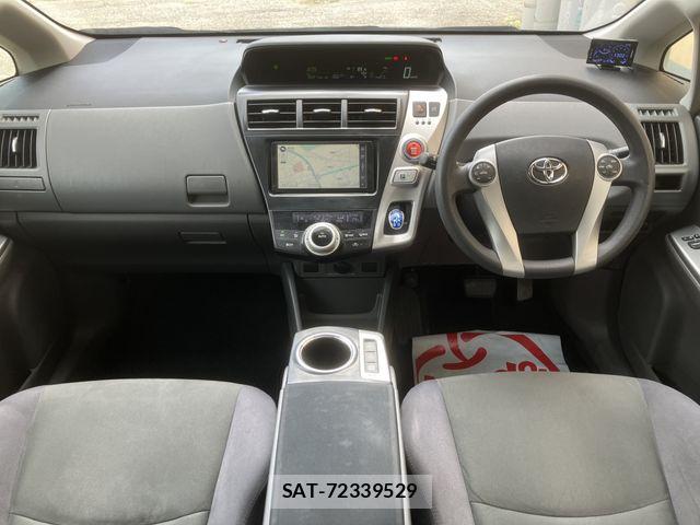 Toyota PRIUS ALPHA 2011-07 7223887-1