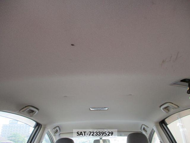 Toyota PRIUS ALPHA 2011-07 7223887-20