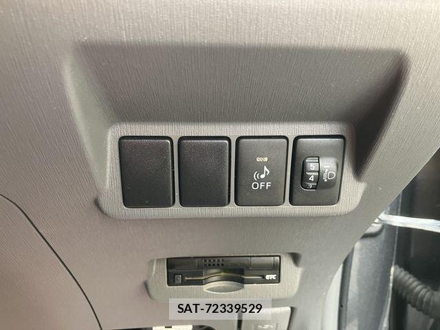 Toyota PRIUS ALPHA 2011-07 7223887-23
