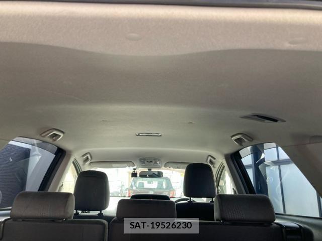 Toyota PRIUS ALPHA 2012-08 7223899-5