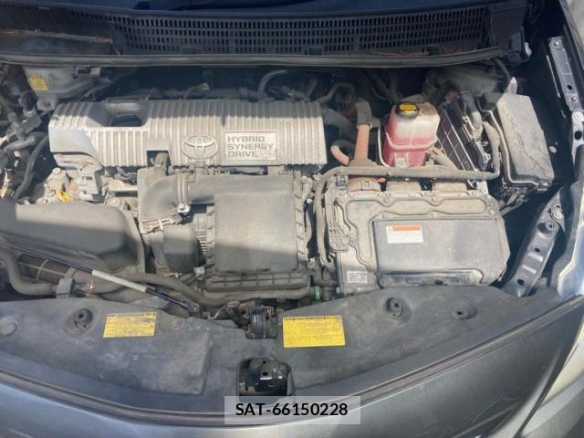 Toyota PRIUS ALPHA 2013-04 7215554-3