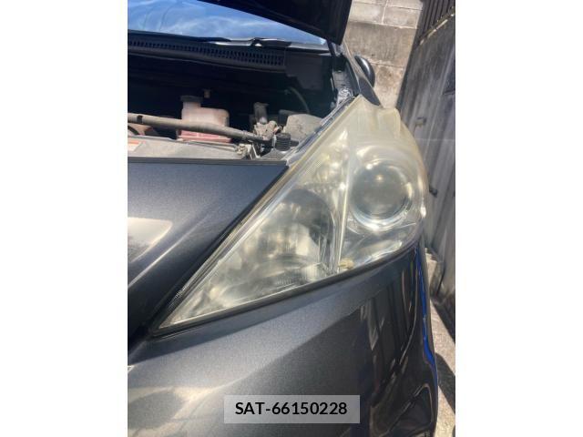 Toyota PRIUS ALPHA 2013-04 7215554-5