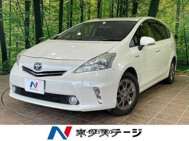 Toyota PRIUS ALPHA 2014-08 7218491-0