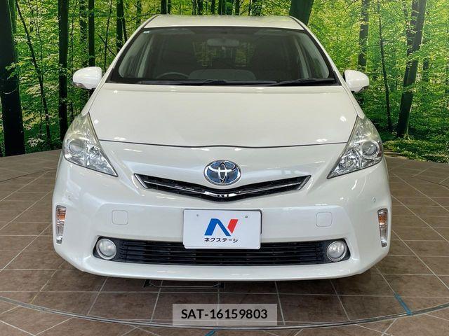 Toyota PRIUS ALPHA 2014-08 7218491-13