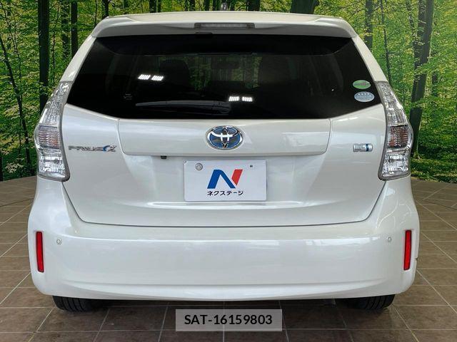 Toyota PRIUS ALPHA 2014-08 7218491-14
