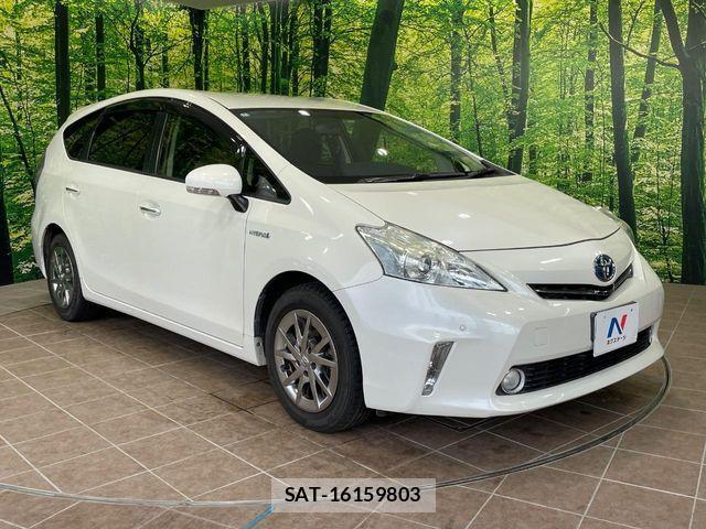 Toyota PRIUS ALPHA 2014-08 7218491-15