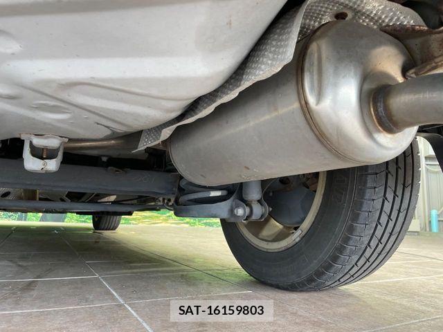 Toyota PRIUS ALPHA 2014-08 7218491-19