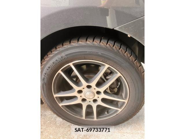 Toyota PRIUS ALPHA 2014-01 7223901-15