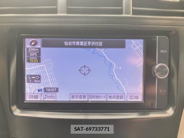 Toyota PRIUS ALPHA 2014-01 7223901-24