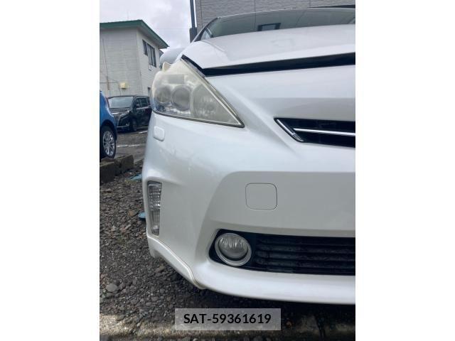 Toyota PRIUS ALPHA 2011-09 7223886-2
