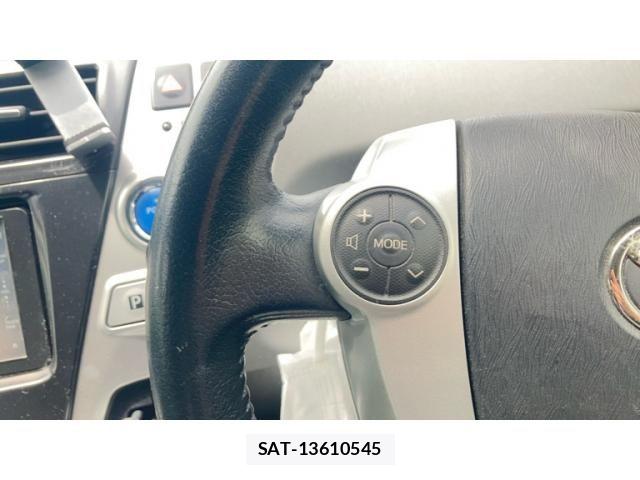 Toyota PRIUS ALPHA 2012-03 7223890-17