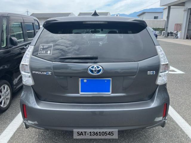 Toyota PRIUS ALPHA 2012-03 7223890-3