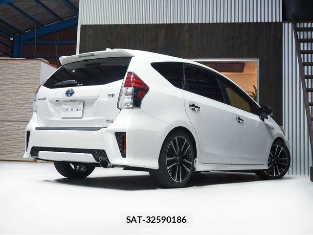 Toyota PRIUS ALPHA 2016-06 7218155-7