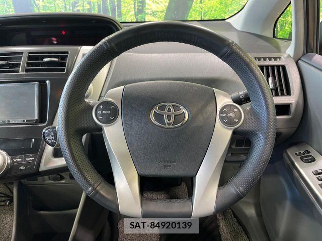 Toyota PRIUS ALPHA 2012-06 7217249-10