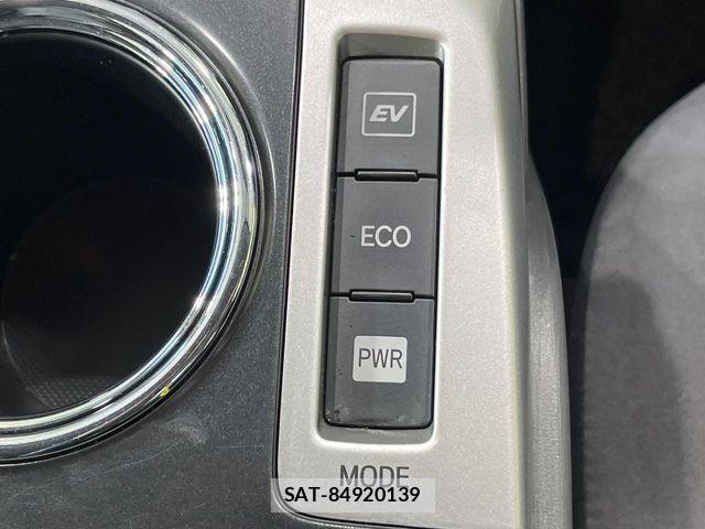 Toyota PRIUS ALPHA 2012-06 7217249-5