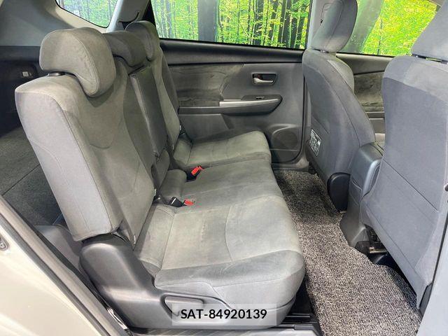 Toyota PRIUS ALPHA 2012-06 7217249-8