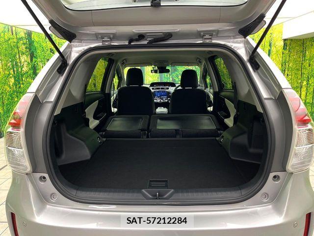 Toyota PRIUS ALPHA 2019-05 7223908-9