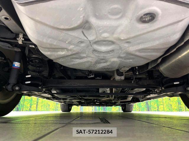 Toyota PRIUS ALPHA 2019-05 7223908-18