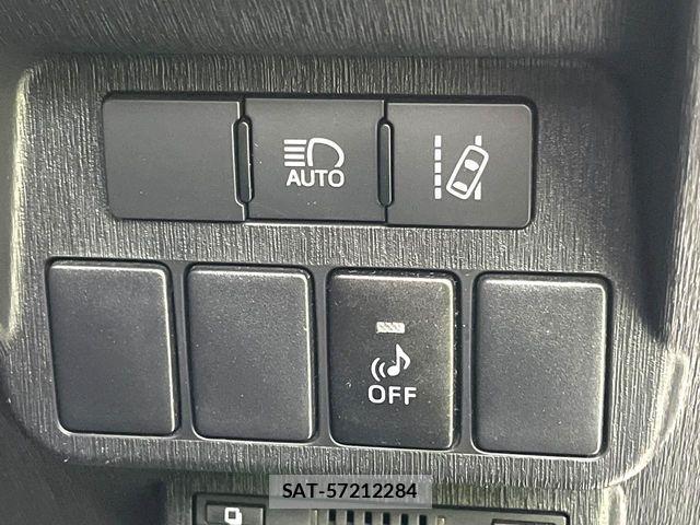 Toyota PRIUS ALPHA 2019-05 7223908-4