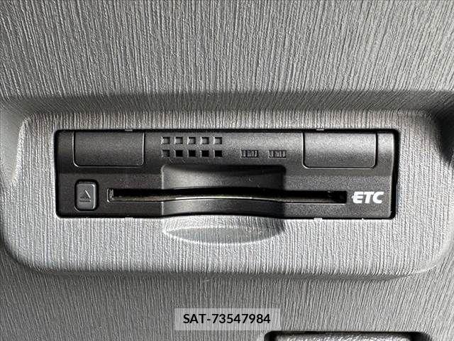 Toyota PRIUS ALPHA 2013-10 7223896-5