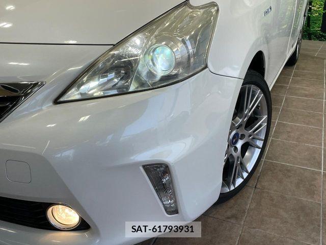 Toyota PRIUS ALPHA 2012-02 7223889-11