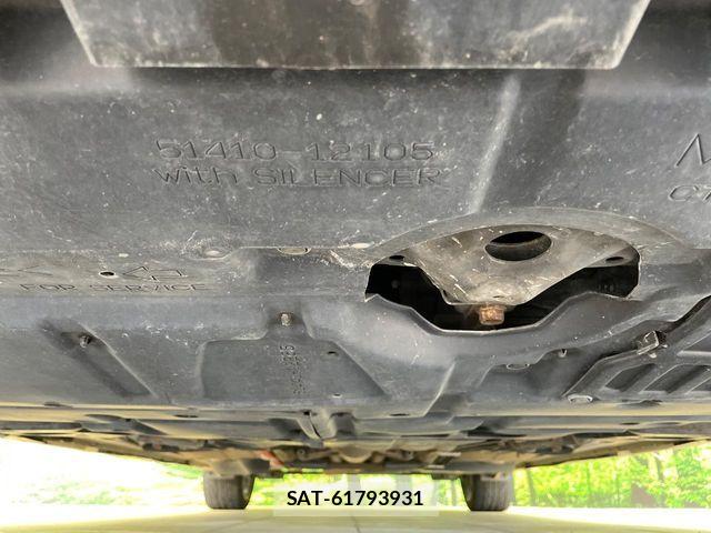 Toyota PRIUS ALPHA 2012-02 7223889-18