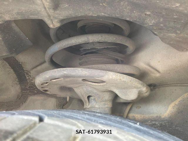 Toyota PRIUS ALPHA 2012-02 7223889-19