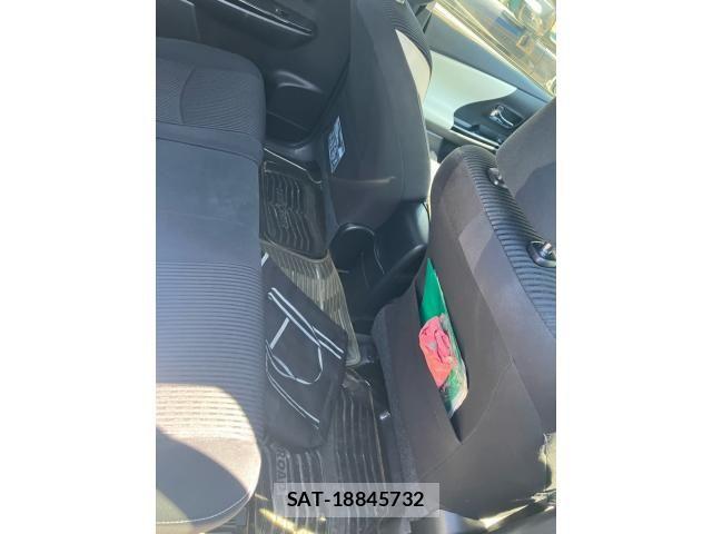 Toyota PRIUS ALPHA 2017-07 7223910-14