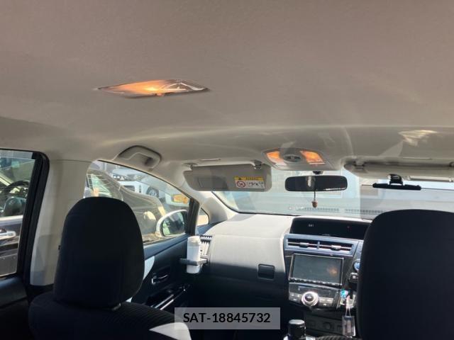 Toyota PRIUS ALPHA 2017-07 7223910-16