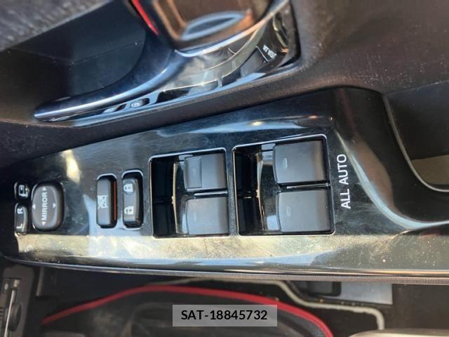 Toyota PRIUS ALPHA 2017-07 7223910-20
