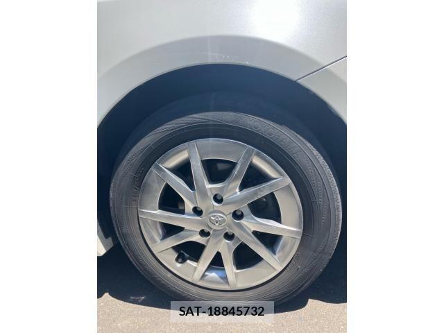 Toyota PRIUS ALPHA 2017-07 7223910-4