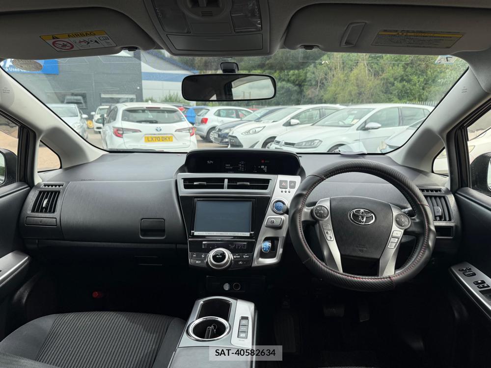 Toyota PRIUS ALPHA 2016-07 1320522-11