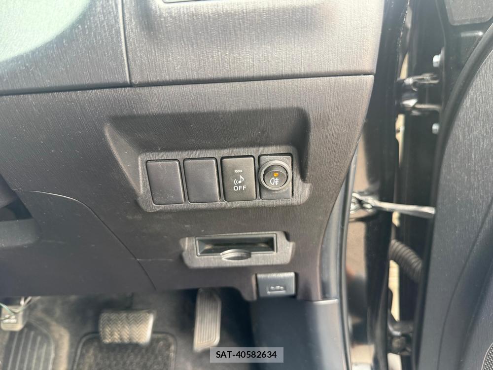 Toyota PRIUS ALPHA 2016-07 1320522-15