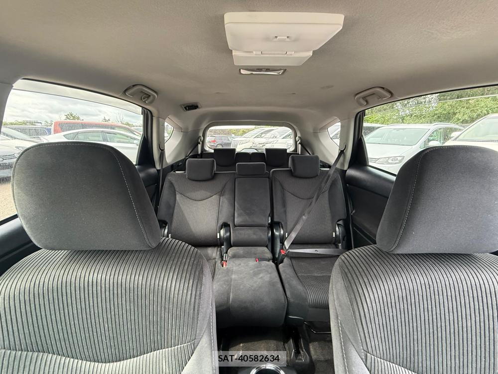 Toyota PRIUS ALPHA 2016-07 1320522-25