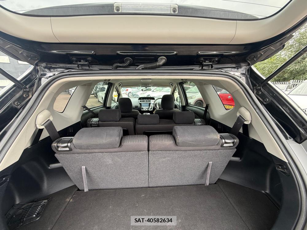 Toyota PRIUS ALPHA 2016-07 1320522-28
