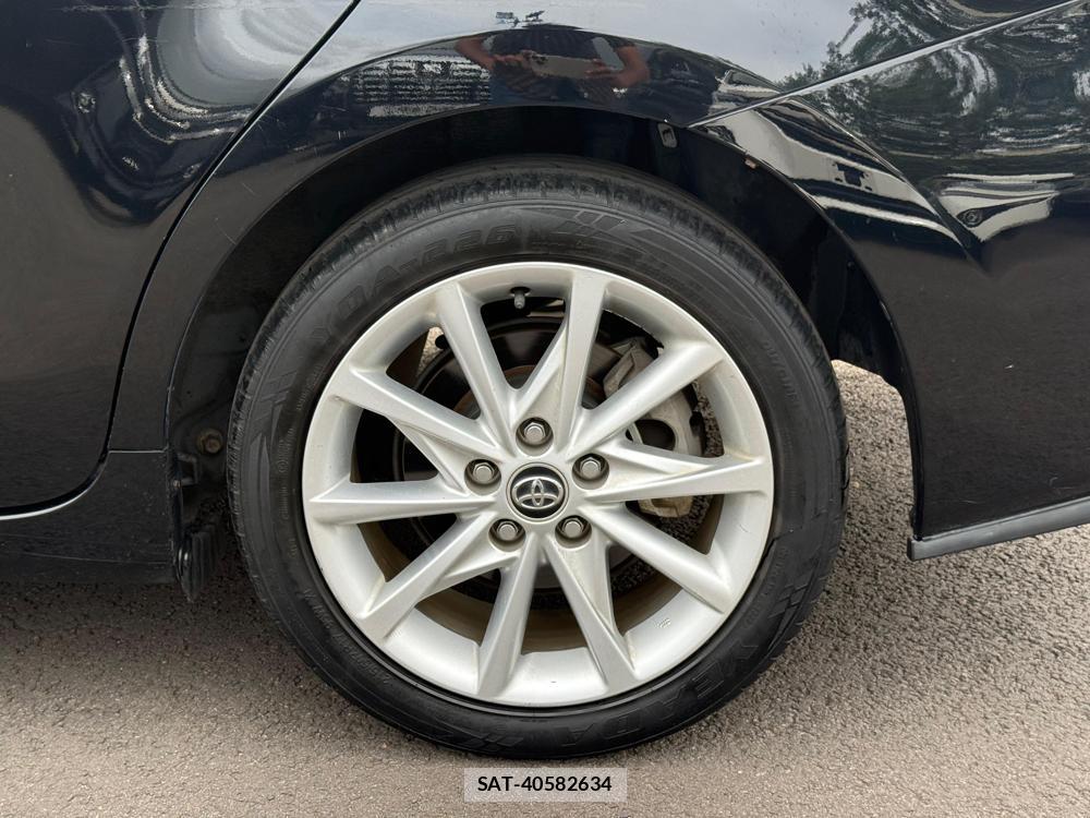 Toyota PRIUS ALPHA 2016-07 1320522-33